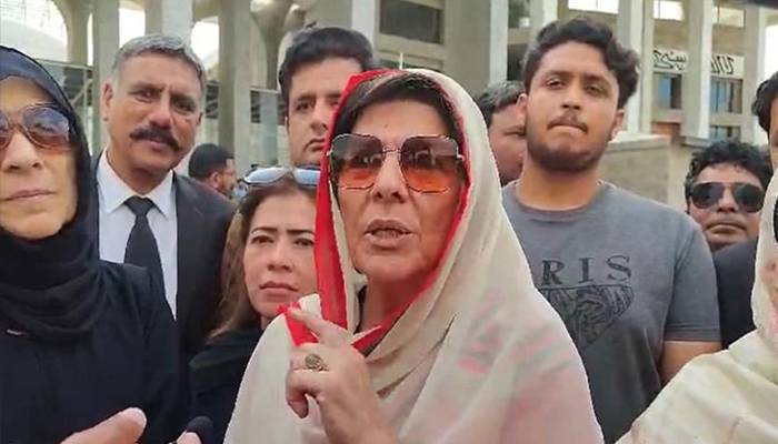 مائنس بانی پی ٹی آئی ہوگیا ، علیمہ خان 