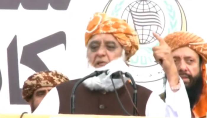 ہم نے نہ پچھلی حکومت کو چلنے دیا تھا نہ اس حکومت کو چلنے دیں گے، مولانا فضل الرحمٰن