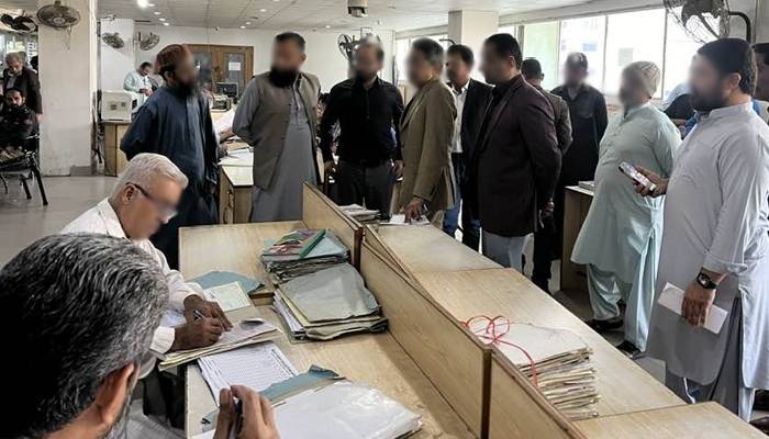 کراچی: سوک سینٹر موٹر رجسٹریشن ونگ ہفتہ اور اتوار کو بھی کھلا رکھنے کا فیصلہ