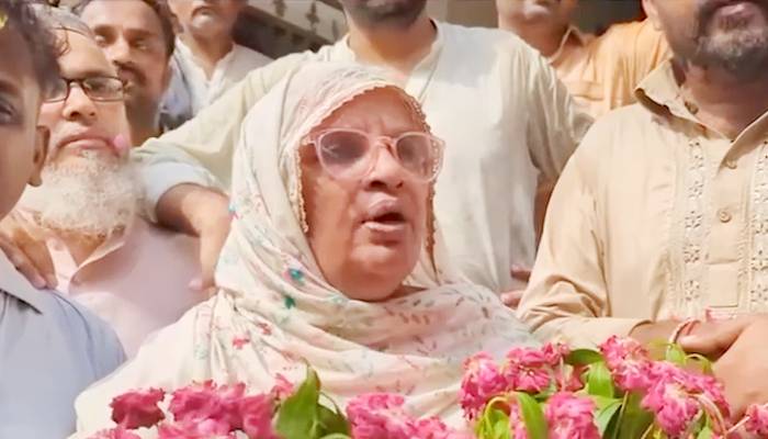 پاک فوج کے شہداء: حب الوطن ماؤں کا فخر