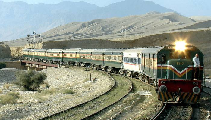 کابل: پاک،افغان اور ازبک وزرائے خارجہ کی ریل منصوبے پراہم ملاقات جلد متوقع