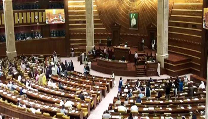 26 اپوزیشن معطل ارکان کی بحالی؟ حکومتی درخواستوں کو خارج کرنے کا ڈرافٹ سامنے آ گیا