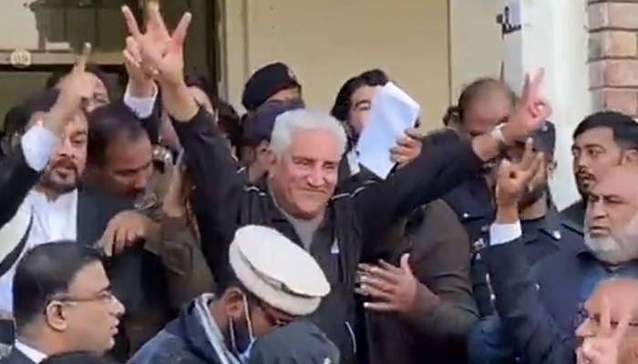 9 مئی کیس: شاہ محمود بری، یاسمین راشد، محمودالرشید، اعجاز چوہدری، عمر سرفراز چیمہ کو 10،10 سال قید کی سزا