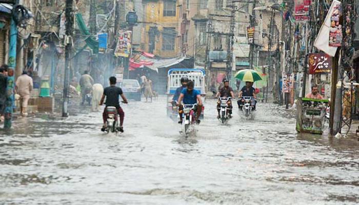 لاہور سمیت پنجاب کے مختلف اضلاع میں بارش، الرٹ جاری