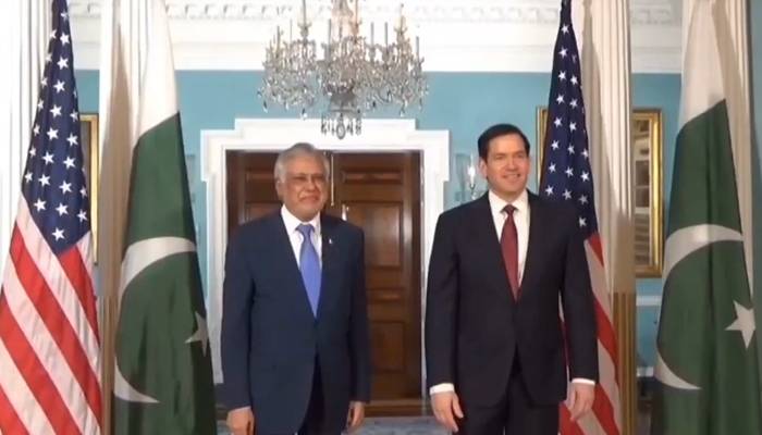 نائب وزیر اعظم کی امریکی وزیر خارجہ سے ملاقات، سرمایہ کاری سمیت  اہم امور پر تبادلہ خیال