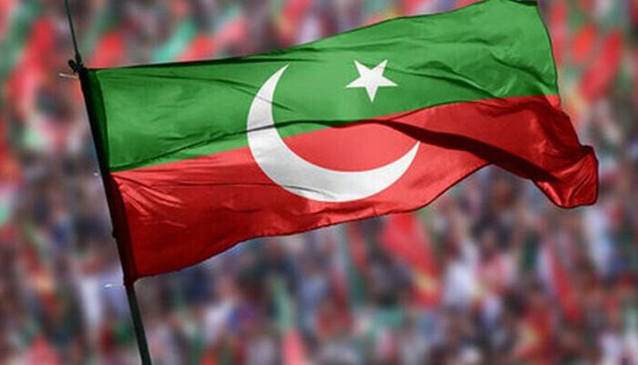 خیبر پختونخوا کے 5 آزاد سینیٹرز پی ٹی آئی میں شامل