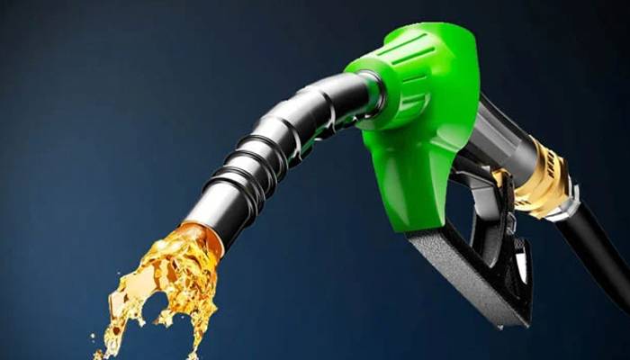 پیٹرولیم مصنوعات کی قیمتوں میں عالمی سطح پر کمی، پاکستان میں اضافہ کیسے؟