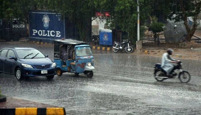 ملک بھرمیں مون سون کانیاسپیل،محکمہ موسمیات نے خطرے کی گھنٹی بجادی