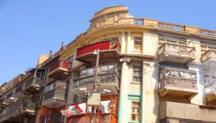 کراچی: ایم اے جناح روڈ پر کثیرالمنزلہ عمارت کے زمین میں دھنسنے کا انکشاف