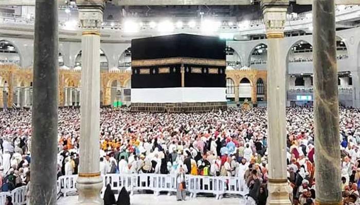 عازمین حج سے اخراجات 2 اقساط میں لینے کا فیصلہ
