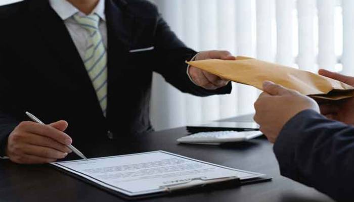 روس: رشوت نہ لینے پر انعام دینے کی منفرد اسکیم متعارف