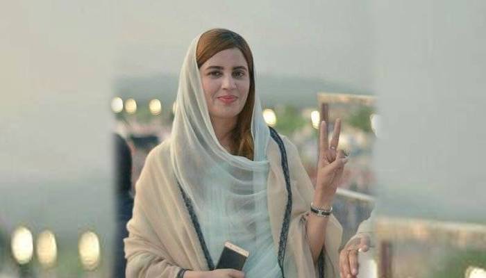 وفاداری، جرات اور بہادری اپنے لیڈر عمران خان سے سیکھی:زرتاج گل