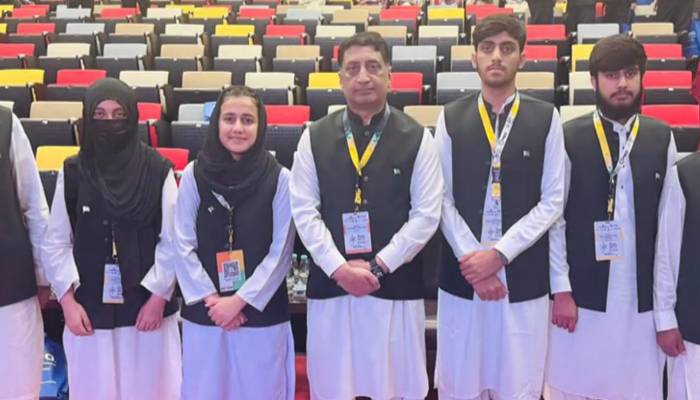  ملائیشیا : پاکستانی طلبہ چھا گئے، 1 گولڈ، 1 سلور اور 2 برانز میڈلز اپنے نام کر لیے