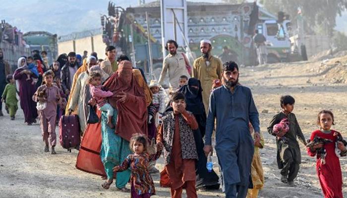 افغان کارڈ ہولڈرز کی واپسی کیلئے یکم ستمبر ڈیڈلائن مقرر