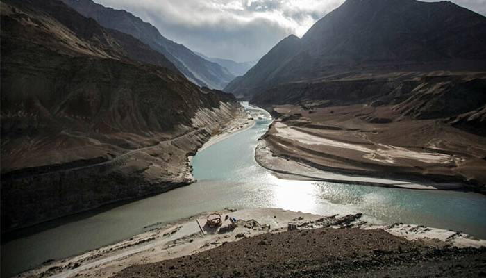 پاکستان کا عالمی عدالت کے سندھ طاس معاہدہ فیصلے پر خیرمقدم، بھارت پر پابندیاں