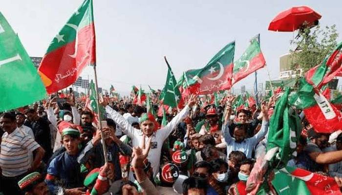 یوم آزادی پر دھرنے کی سازش کیس میں12 پی ٹی آئی کارکن رہا