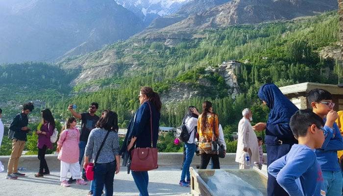 وزیراعظم کی ہدایت پر سیاحتی پابندیاں اور عوام کیلئے اہم ایڈوائزری