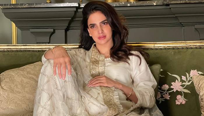  دل میں تکلیف ، اداکارہ صبا قمر کے بارے اہم خبر آگئی