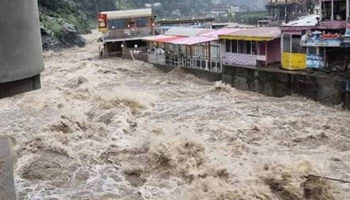 مون سون اسپیل سے تباہی، صوابی میں بادل پھٹنے سے 15 افراد جاں بحق