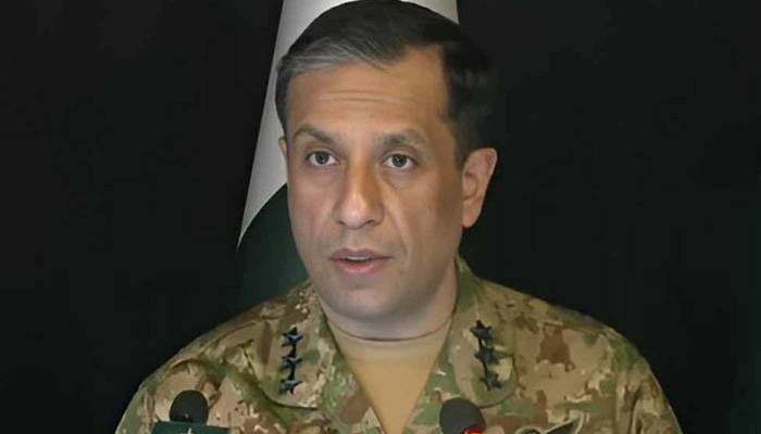 فیلڈ مارشل کی ہدایت پر خیبر پختونخوا میں امدادی کاموں میں مصروف ہیں: ڈی جی آئی ایس پی آر