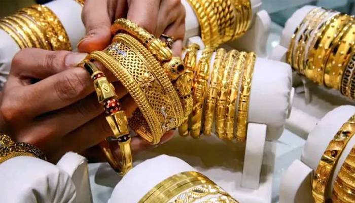 سونے کی قیمت میں مسلسل دوسرے روز بڑی کمی