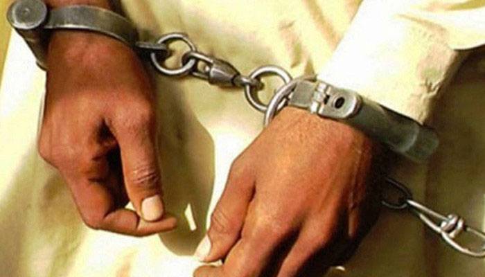 لاہور، کمسن بچوں کی فحش ویڈیو بنا کر شیئر کرنے والا ملزم گرفتار