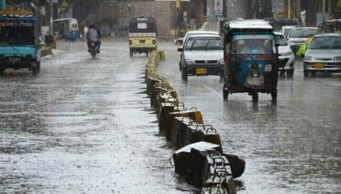 کراچی کے مختلف علاقوں میں  تیز بارش کا سلسلہ پھر شروع ہوگیا