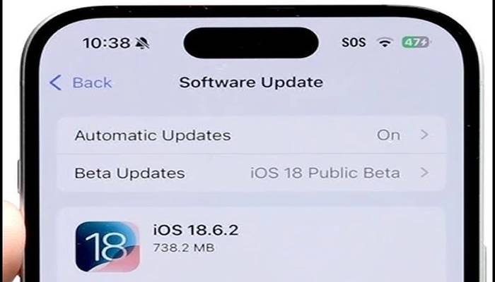 آئی فون صارفین ہوشیار، سیکیورٹی خطرے سے بچاؤ کیلئے فوری iOS اپڈیٹ  کریں