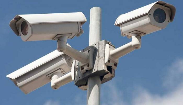 ٹریفک قوانین کی خلاف ورزی سوچ سمجھ کر کرنا! اب ہر کیمرہ آپ پر نظر رکھے گا