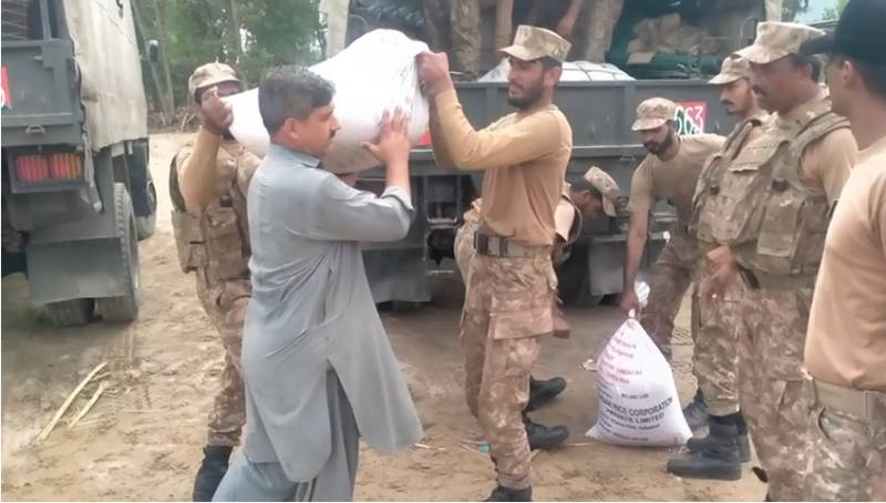 پاک فوج کی سیلاب زدہ شانگلہ میں بحالی کی کاروائیاں جاری
