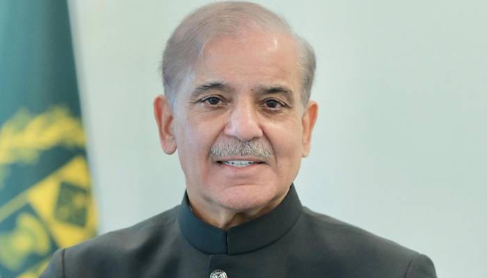 وزیرِ اعظم نے 300 انسانی جانیں بچانے والے ہیروز کو خصوصی انعام دینے کیلئے مدعو کر لیا