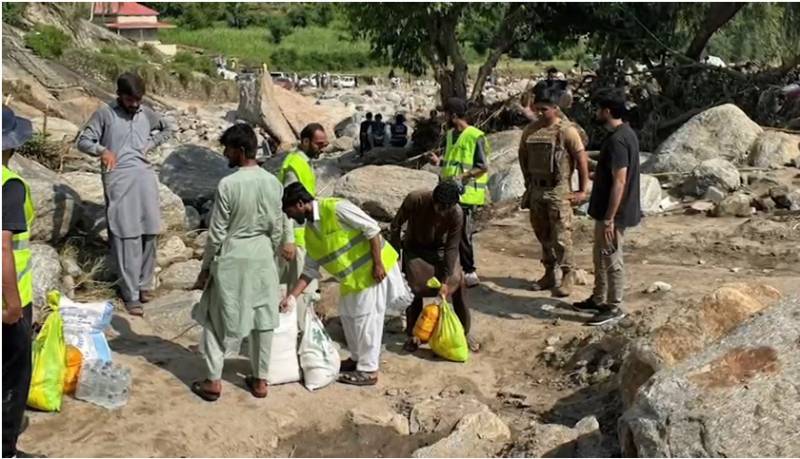 شانگلہ اور بونیر میں پاک فوج کی امدادی کارروائیاں جاری