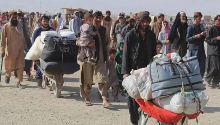 پاکستان سےغیرقانونی رہائش پذیر افغان شہریوں کی ملک بدری کا سلسلہ جاری