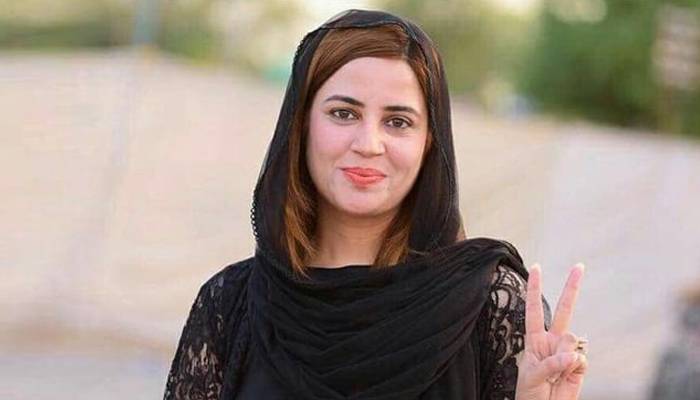 پشاورہائیکورٹ نے الیکشن کمیشن کو زرتاج گل کیخلاف کارروائی سے روک دیا