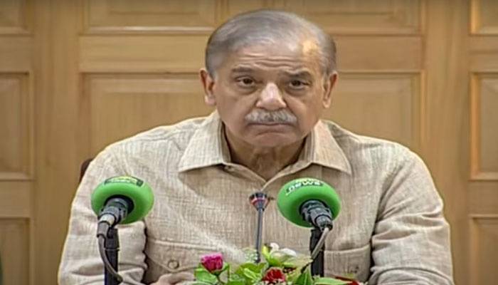 ہمیں سیلاب کی تباہی سے بچنے کیلئے پانی کے نئے ذخائر تعمیر کرنے ہوں گے، وزیر اعظم