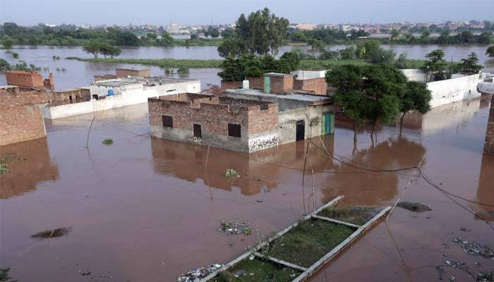 پنجاب حکومت کاسیلاب متاثرہ علاقوں میں تعلیمی ادارے بند رکھنے پر غور