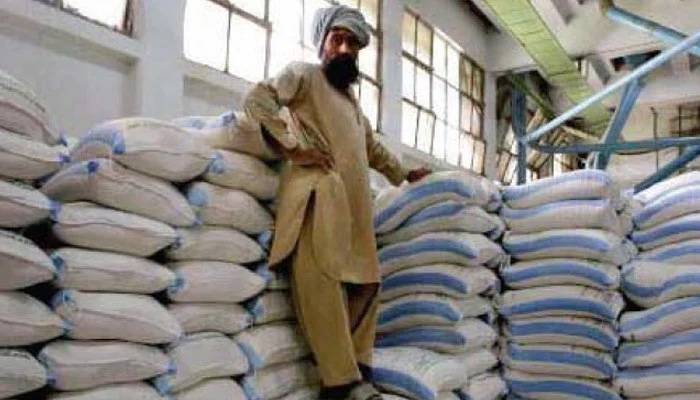 آٹا مہنگا ہونے کے بعد 20 کلو کا تھیلا کتنے کا ہوگیا؟ جانیے