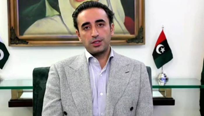 بلاول بھٹو  کی  پی ٹی آئی کے کارکنوں کے صحافیوں پر حملے کی سخت مذمت