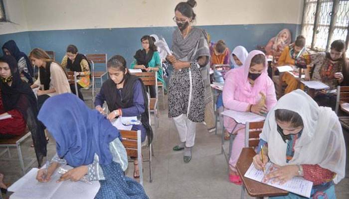 پشاور انٹرمیڈیٹ بورڈ، 11ویں جماعت کے نتائج کا اعلان،کالج طالبات پریکٹیکل میں فیل