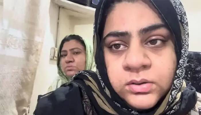 ڈالروں کی ہوس!باپ کے آخری لمحات دکھانے پرخواتین ولاگرزتنقید کی زد میں