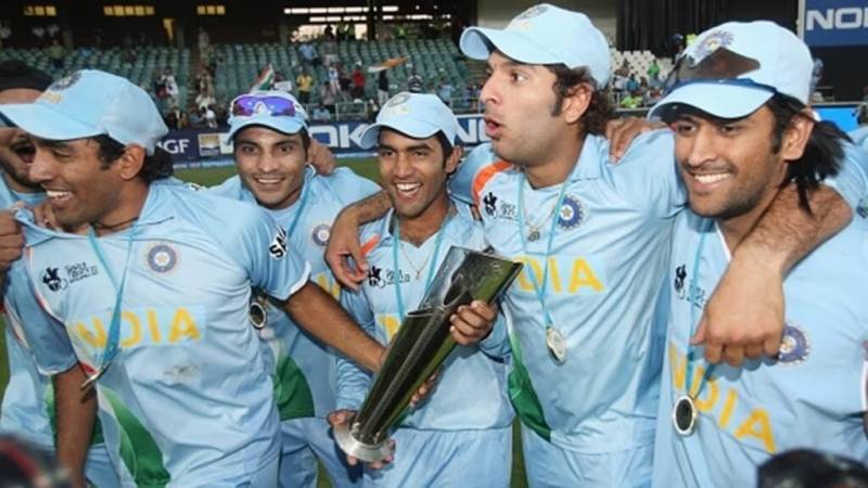 جوئے کی تشہیر کا معاملہ، بھارت کے مشہور کرکٹرز اور اداکاروں کو نوٹس جاری
