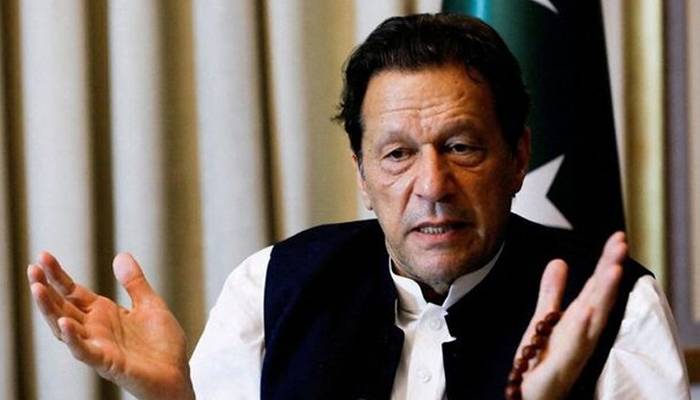 بانی پی ٹی آئی سے سوشل میڈیا اکاؤنٹس سے متعلق تفتیش کی اندرونی کہانی سامنے آگئی
