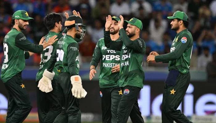 میچ ریفری اینڈی پائی کرافٹ ہی ہونگے،پاکستانی کھلاڑی سیاہ پٹیاں باندھ کر کھیلیں گے