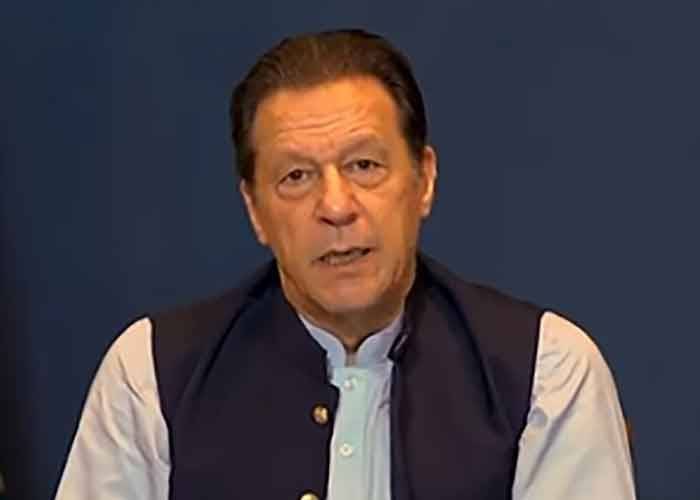 عمران خان نے 9 مئی مقدمات میں ویڈیو لنک کے بجائے پیش ہونے کی درخواست کر دی