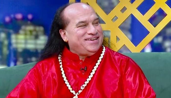 انڈے کس نے پھینکے؟ چاہت فتح علی خان ثبوت لے آئے