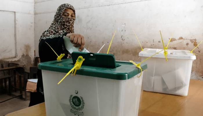 پاکستان میں رجسٹرڈ ووٹرز کے نئے اعدادوشمار جاری