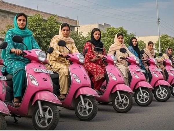 حکومت سندھ رواں ہفتے خواتین کو پنک اسکوٹیز فراہم کرے گی، شرجیل انعام میمن