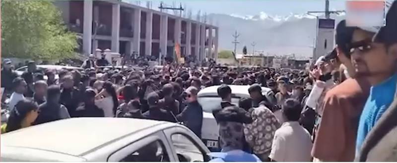 بھارتی حکومت کا ظلم و ستم اور سفاکیت، کشمیر میں  احتجاج شدت اختیار کرگیا