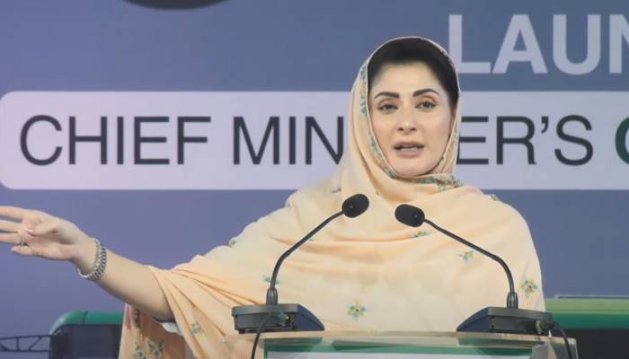 مزید اضلاع میں الیکٹرک بسیں چلانے کا اعلان، وزیراعلیٰ پنجاب کا عوام کیلئے بڑا تحفہ