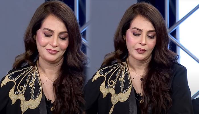 معروف اداکارہ فرح حسین پہلی محبت کا ذکر کرتے جذبات پر قابو نہ رکھ پائیں